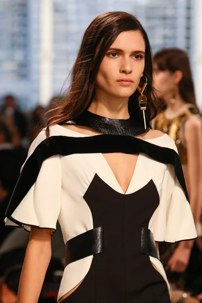 Look 105